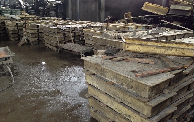 ·��ʯ������ĥ��